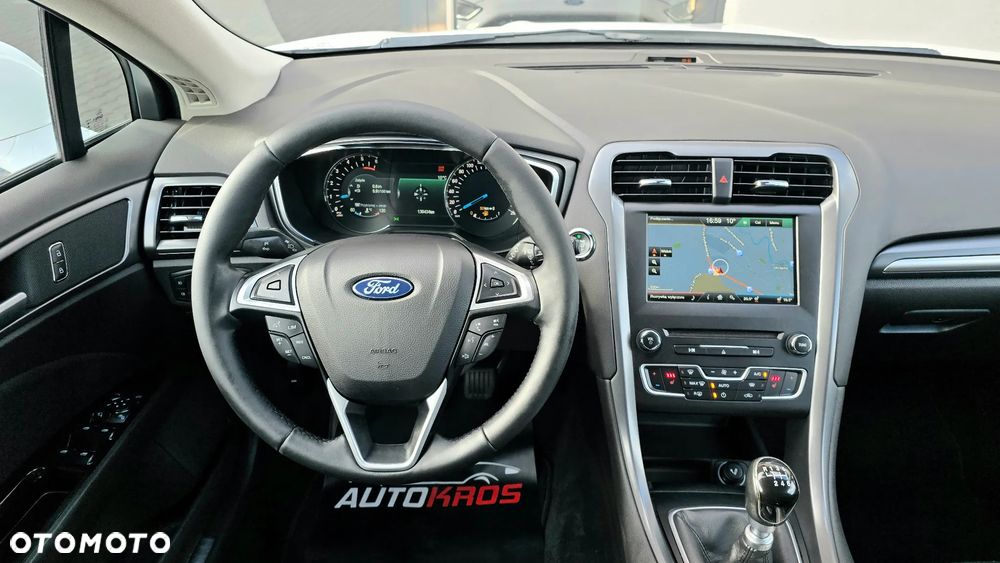 Ford Mondeo 2.0 TDCi Allrad Trend - 18