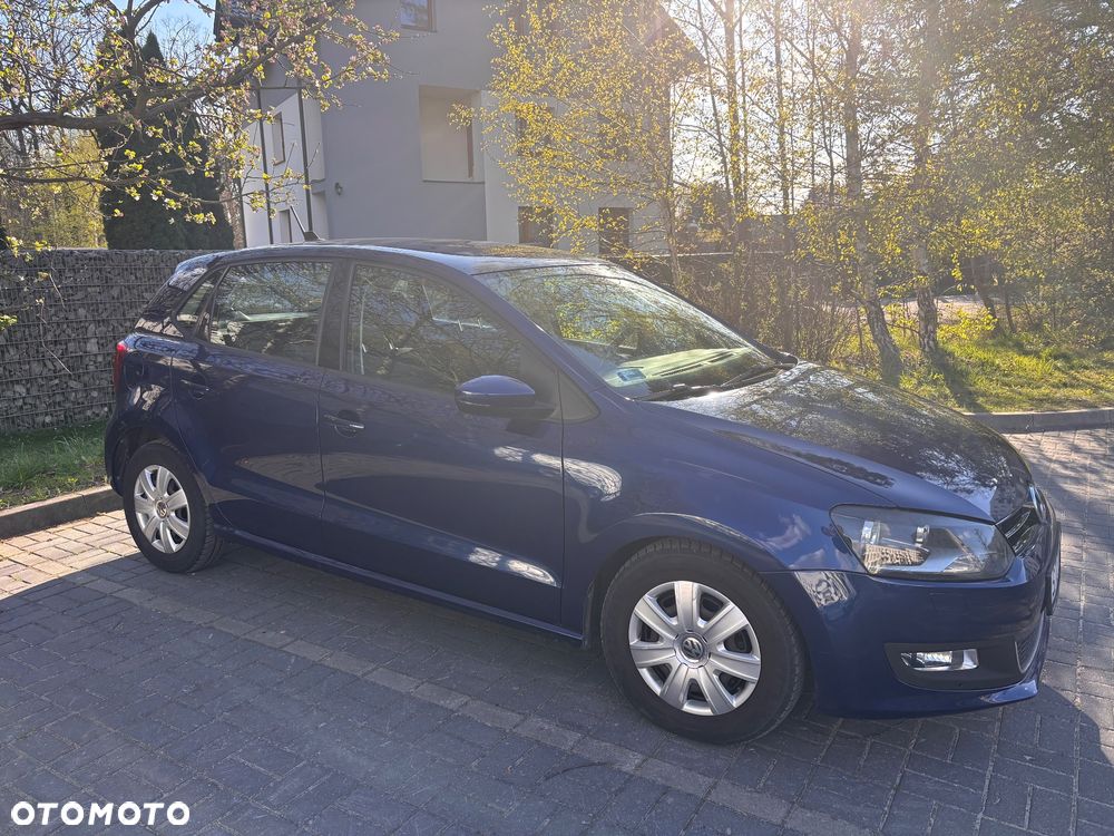 Volkswagen Polo - 2
