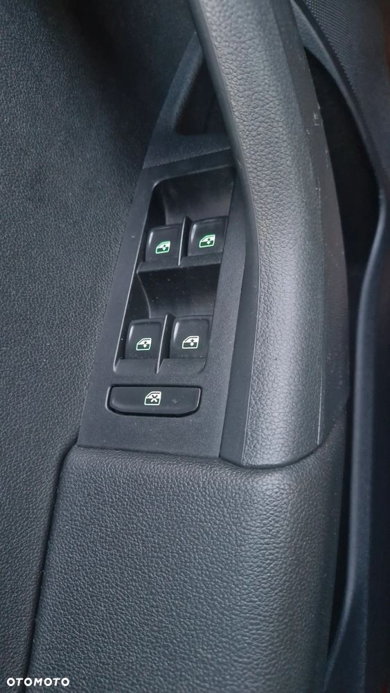 Skoda Octavia - 25