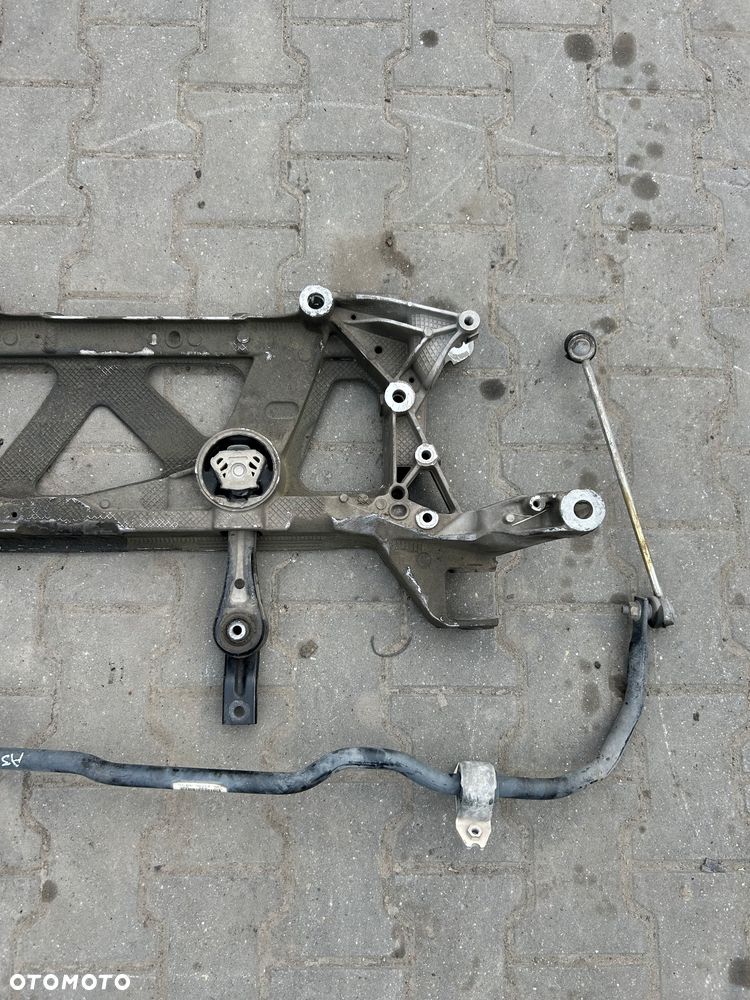 Audi A3 8V kołyska aluminiowa 5Q0199369G drążek reakcyjny wózek sanki trawers - 3