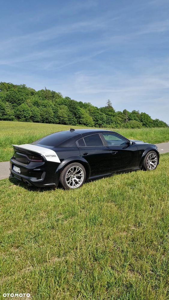 Dodge Charger - 5