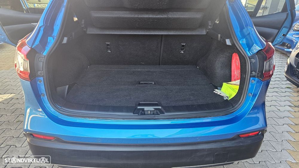 Nissan Qashqai 1.5 dCi N-Connecta 18 RS+PS - 12