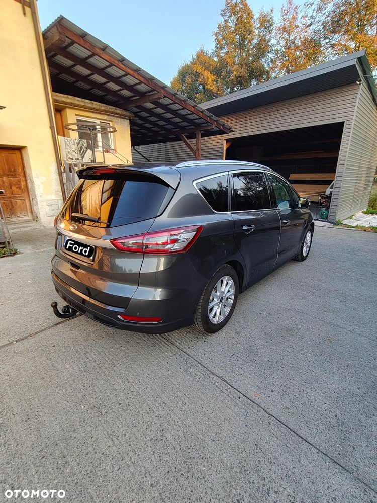 Ford S-Max - 18