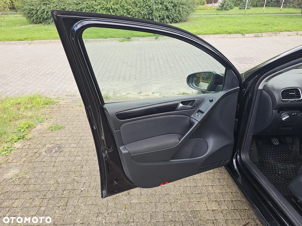 Volkswagen Golf 1.6 TDI Trendline - 14