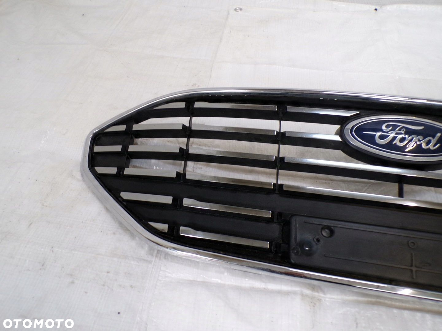 GRILL ATRAPA ZDERZAKA FORD FOCUS MK4 LIFT NX7B-82000-A NX7B-82000-B - 2