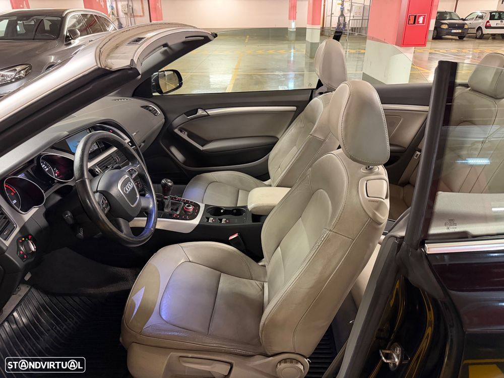 Audi A5 Cabrio 2.0 TDi - 6