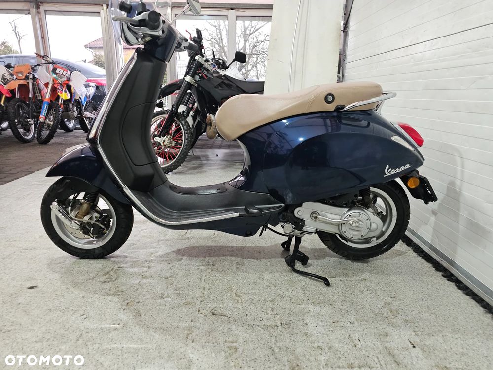 Piaggio Vespa - 14