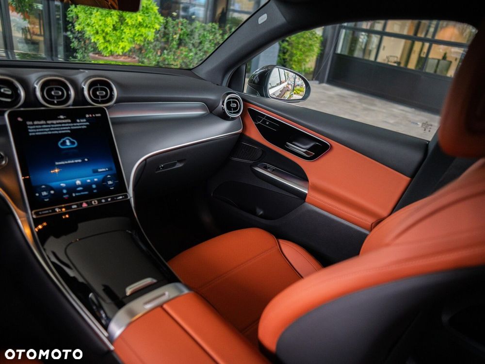 Mercedes-Benz GLC - 19