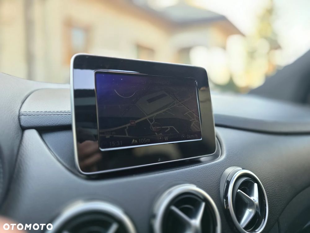 Mercedes-Benz Klasa B - 33