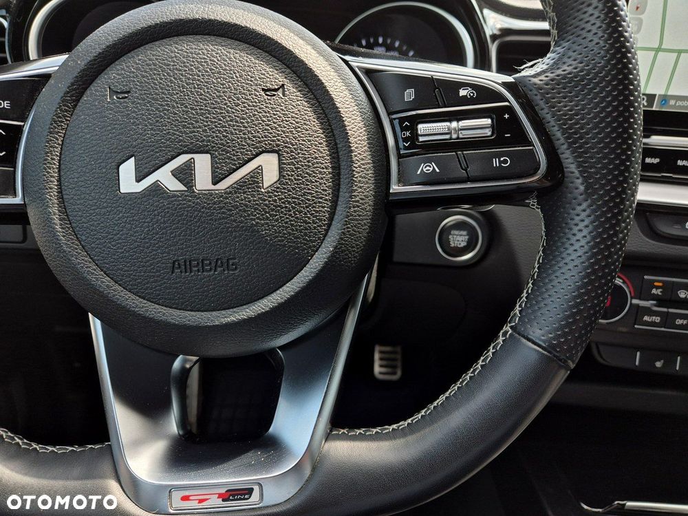 Kia ProCeed - 23
