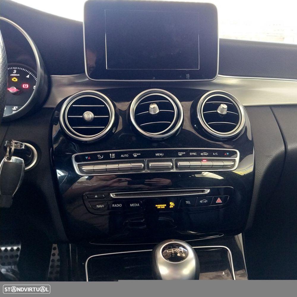 Mercedes-Benz C 200 d AMG Line - 19