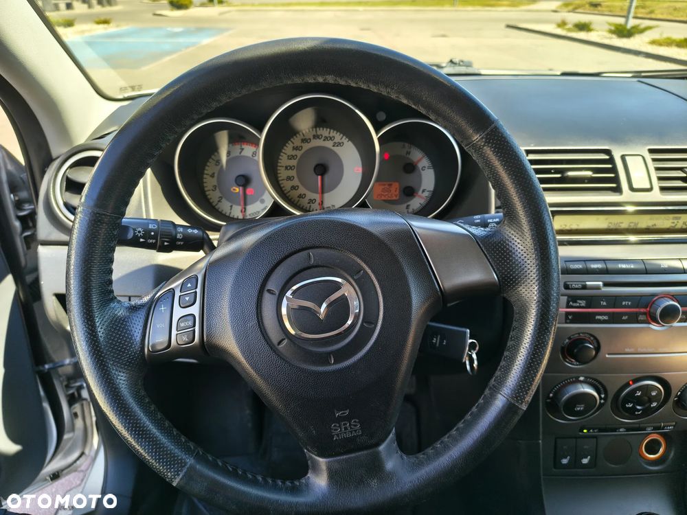 Mazda 3 1.6 Exclusive - 17
