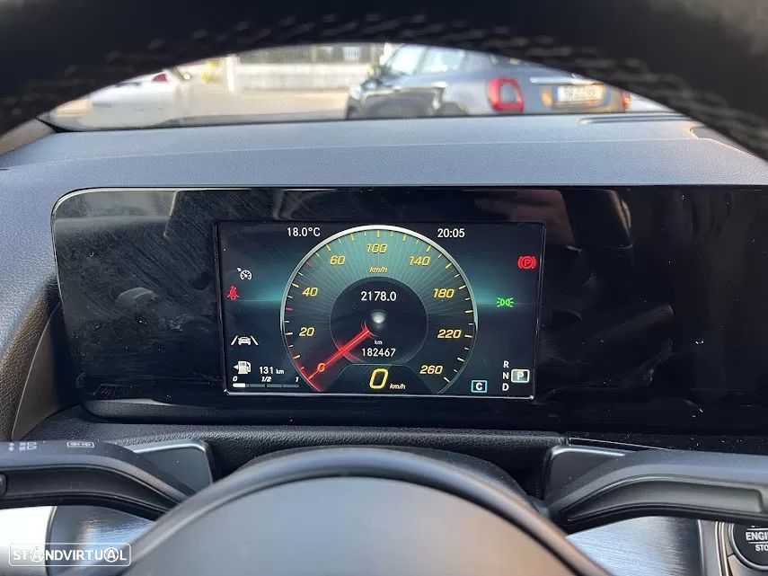 Mercedes-Benz GLB 200 d 4Matic - 15