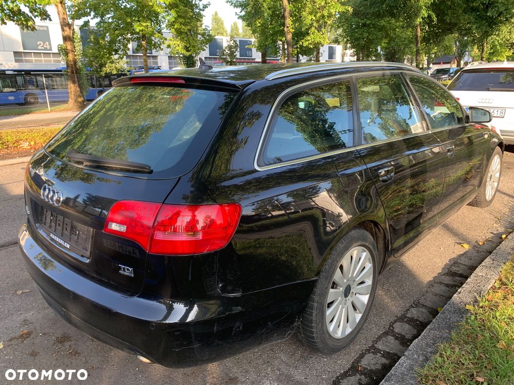 Audi A6 Avant - 4