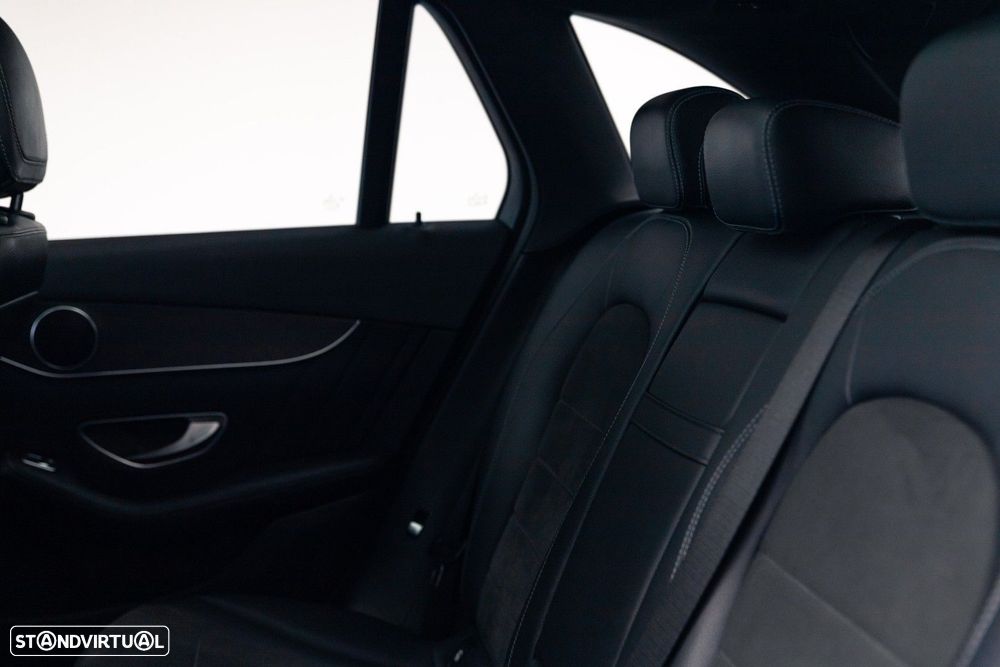 Mercedes-Benz GLC 250 d 4Matic 9G-TRONIC AMG Line - 21