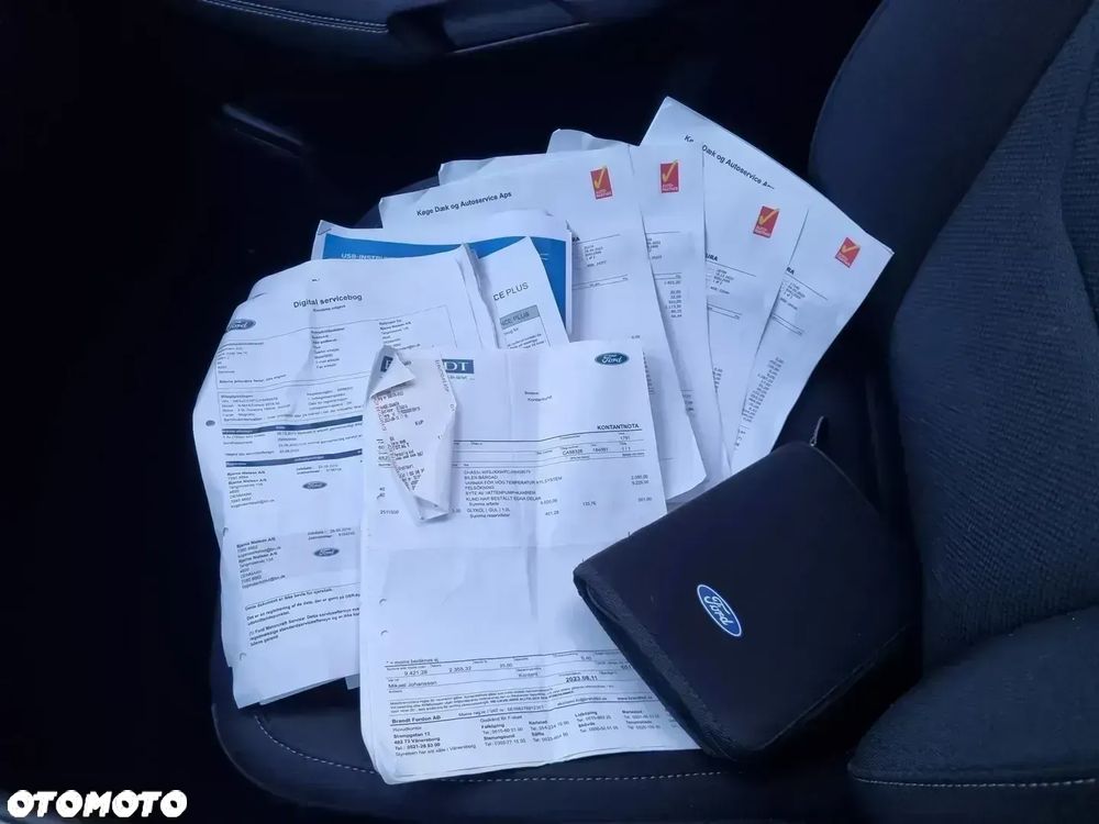 Ford S-Max 2.0 TDCi Titanium PowerShift - 26