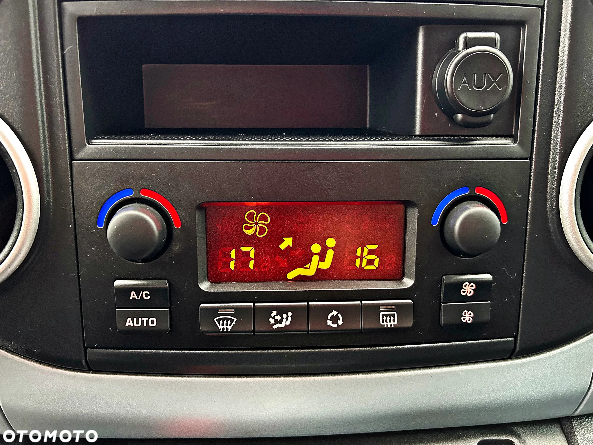 Citroën Berlingo e-HDi 90 FAP Multispace - 32