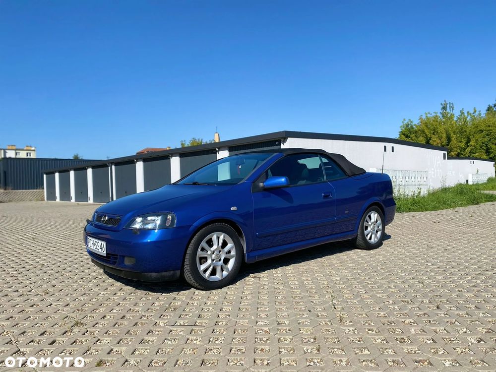 Opel Astra 1.6 Sportive - 8