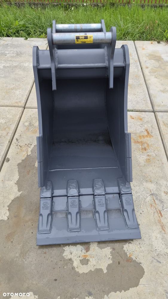 Łyżka do kopania Strickland 70cm złącze S60 Volvo Hitachi Doosan do koparki rototilt 50,75 cm - 3