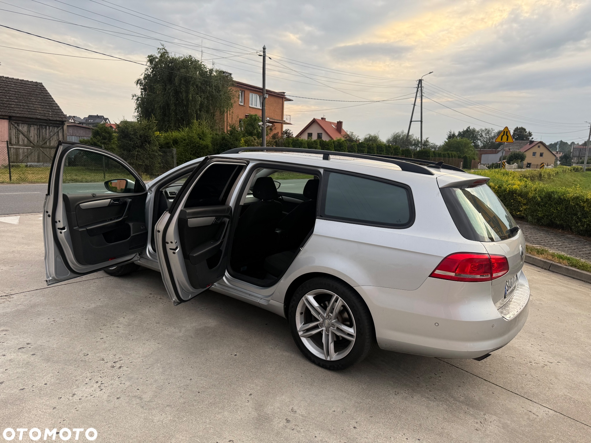 Volkswagen Passat Variant 1.6 TDI BlueMotion Technology R-Line - 6