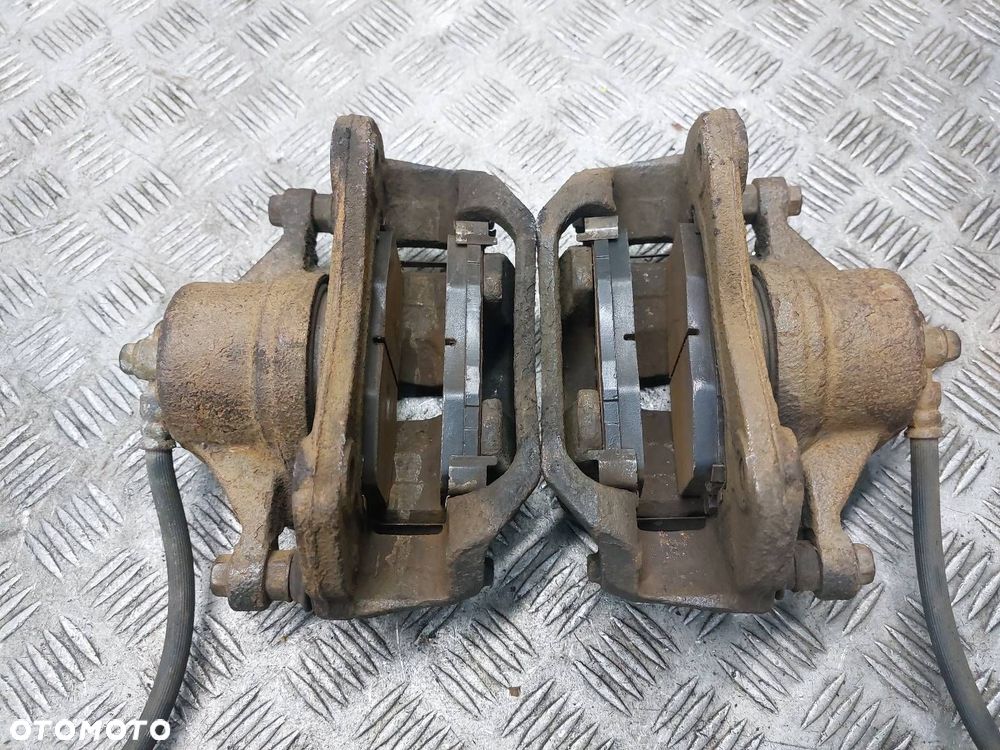 TARCZE HAMULCOWE PRZÓD + KLOCKI + ZACISKI HYUNDAI I30 I LIFT - 9