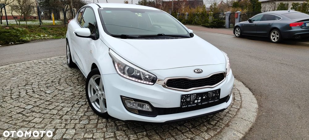 Kia ProCeed 1.4 XL - 11