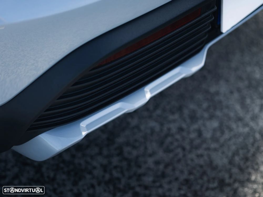 Porsche Macan Electric 4 - 33