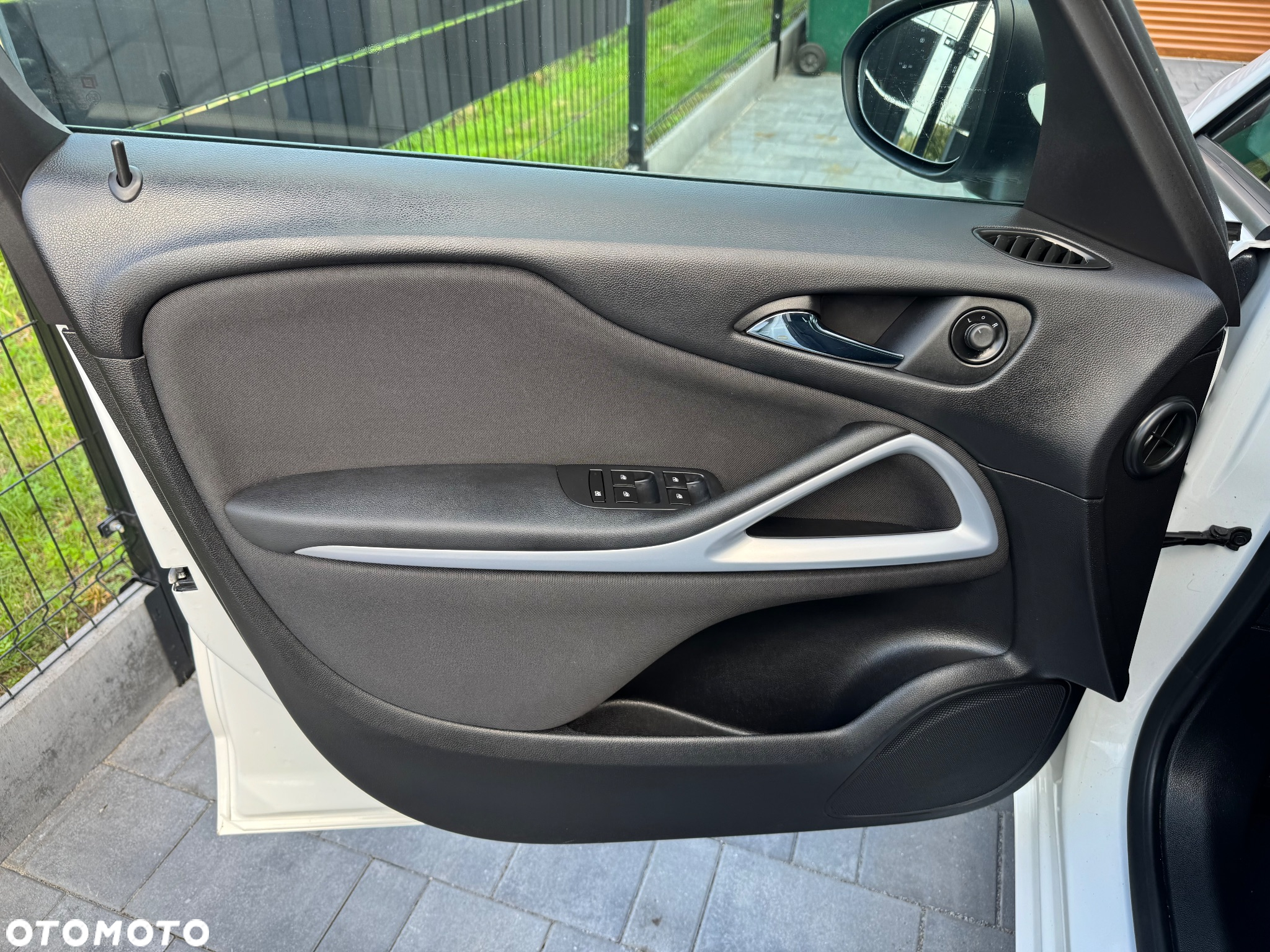 Opel Zafira 2.0 D (CDTI) Automatik Business Innovation - 36