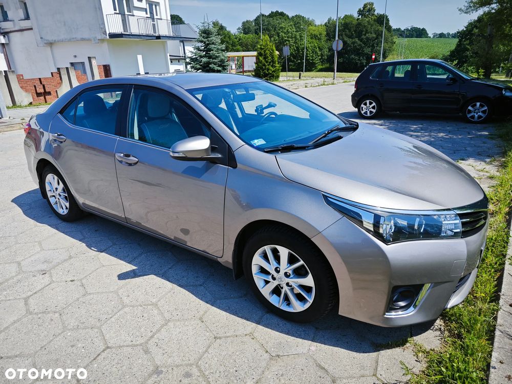 Toyota Corolla 1.6 Active - 9