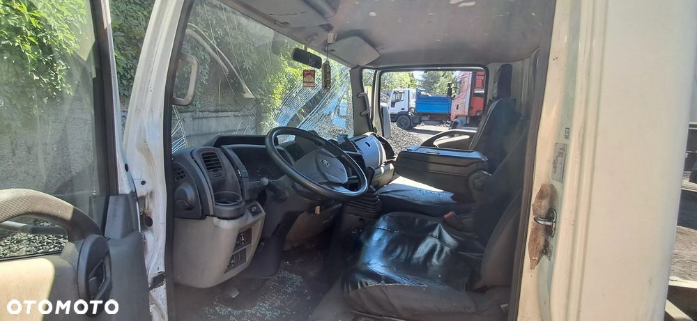 Nissan Cabstar - 2
