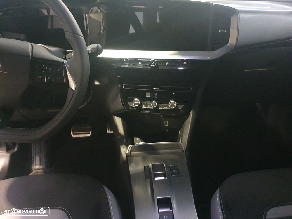 Opel Mokka 1.2 Hybrid GS eDCT - 12