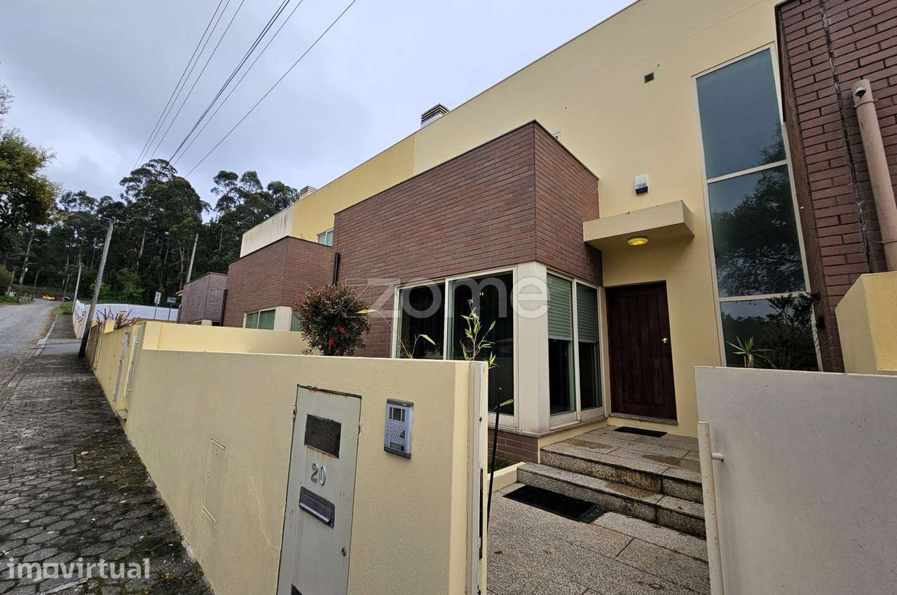 Moradia T3 em Banda com Jardim a Sul – Olival, Vila Nova de Gaia - Grande imagem: 3/31
