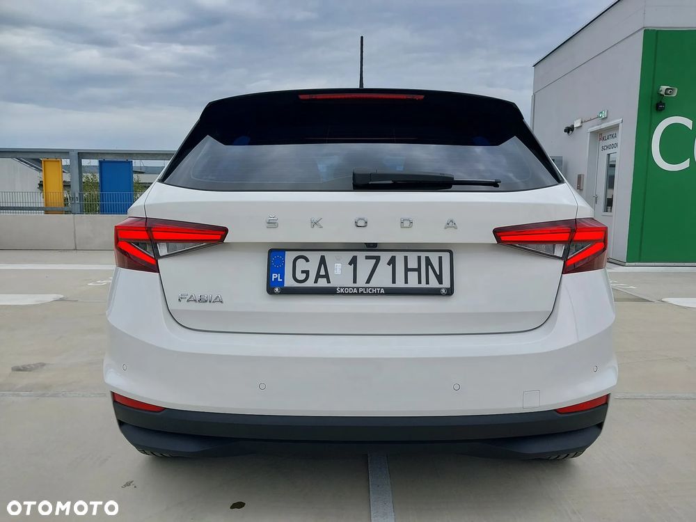Skoda Fabia 1.0 Ambition - 9