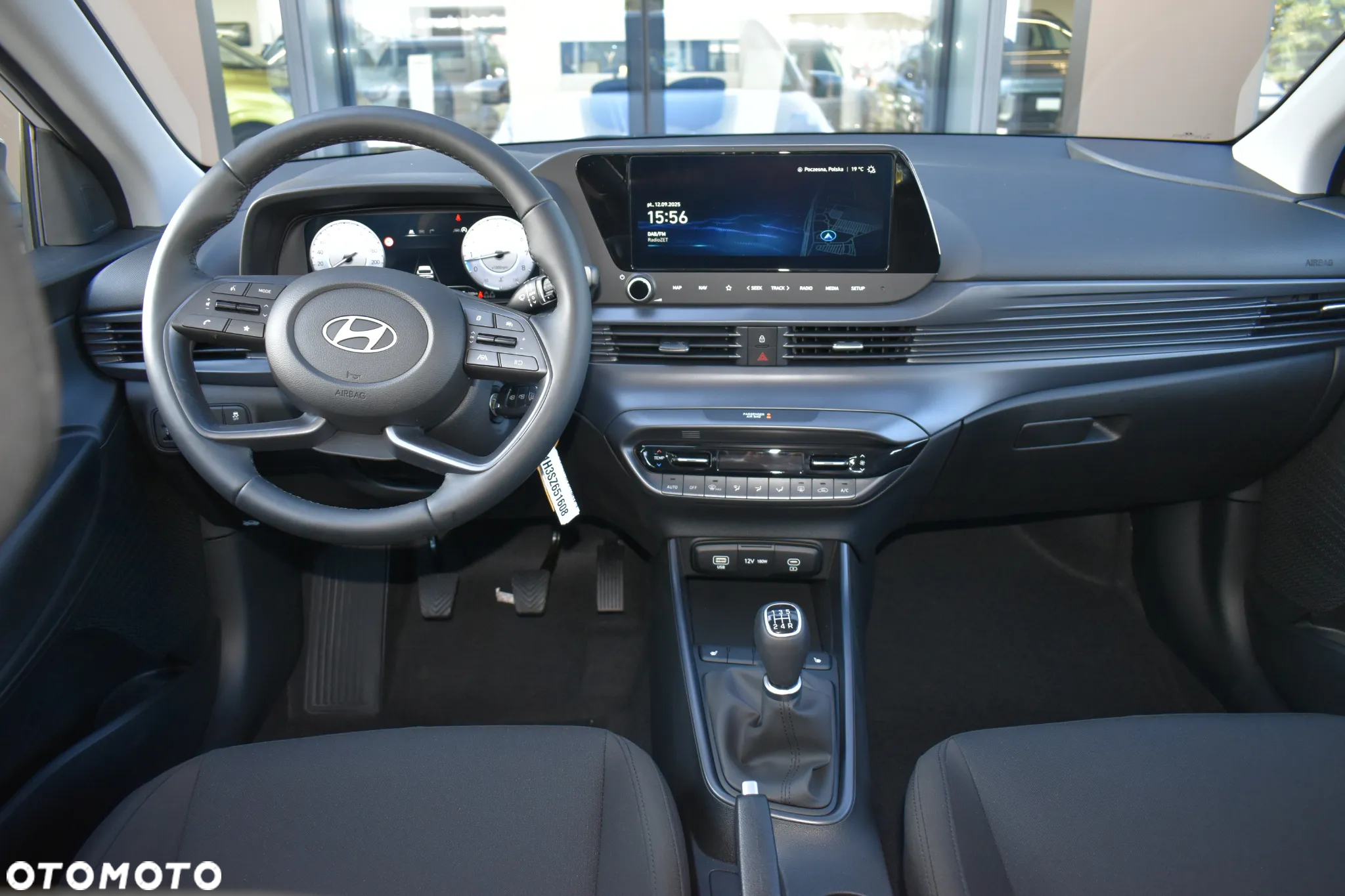 Hyundai i20 1.2 Modern - 6
