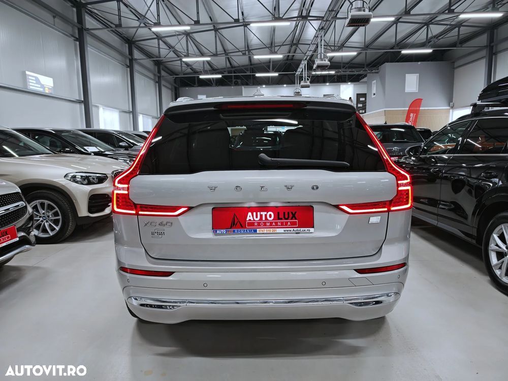 Volvo XC 60 T6 AWD Recharge Geartronic Inscription - 29