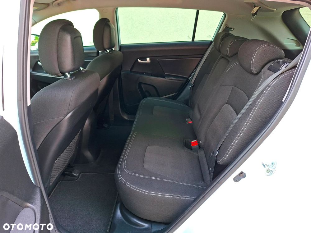 Kia Sportage 1.6 GDI Business Line L 2WD - 24