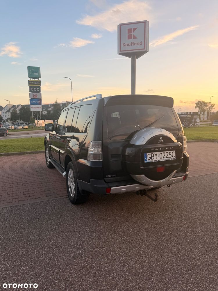 Mitsubishi Pajero 3.2 DID Instyle - 7