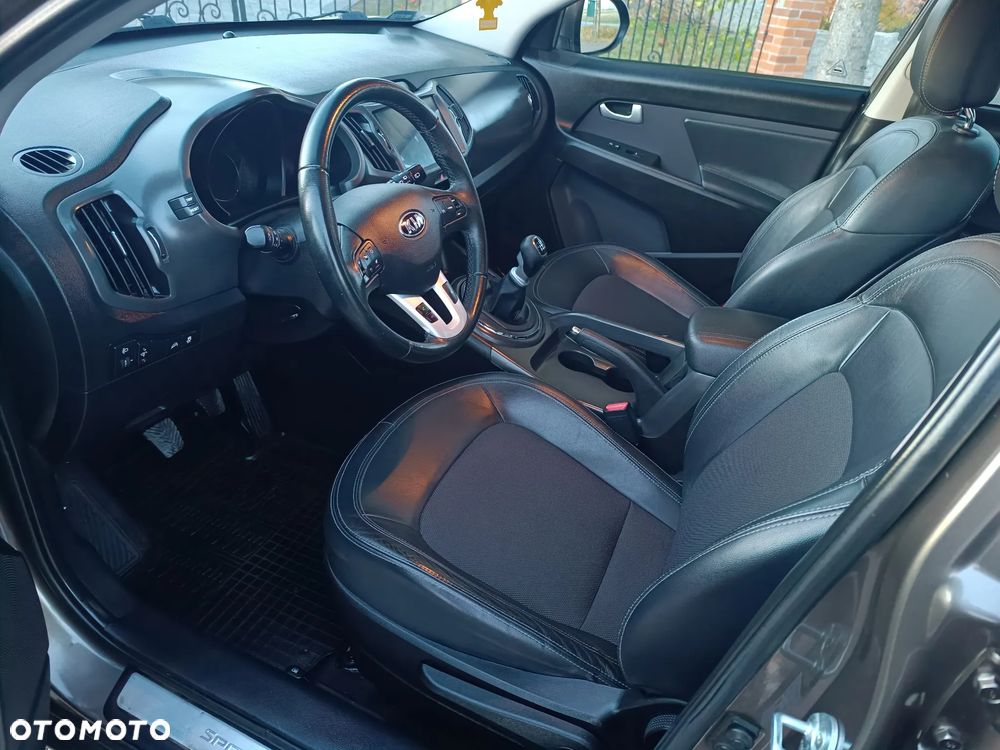 Kia Sportage 1.6 GDI Business Line L 2WD - 23