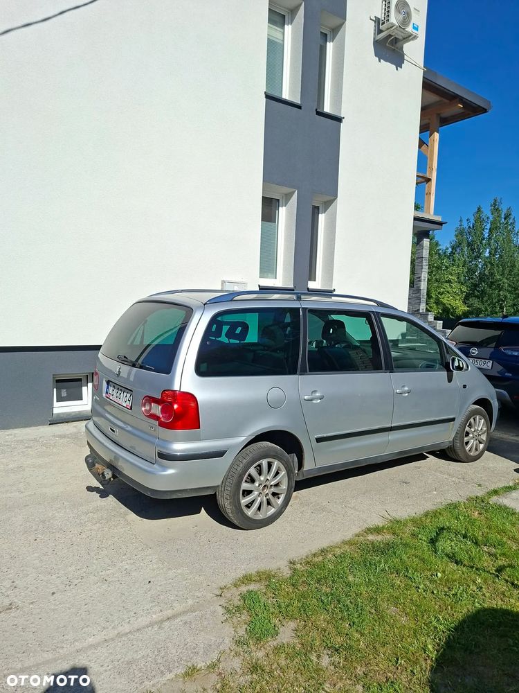 Volkswagen Sharan 1.9 TDI Basis - 6