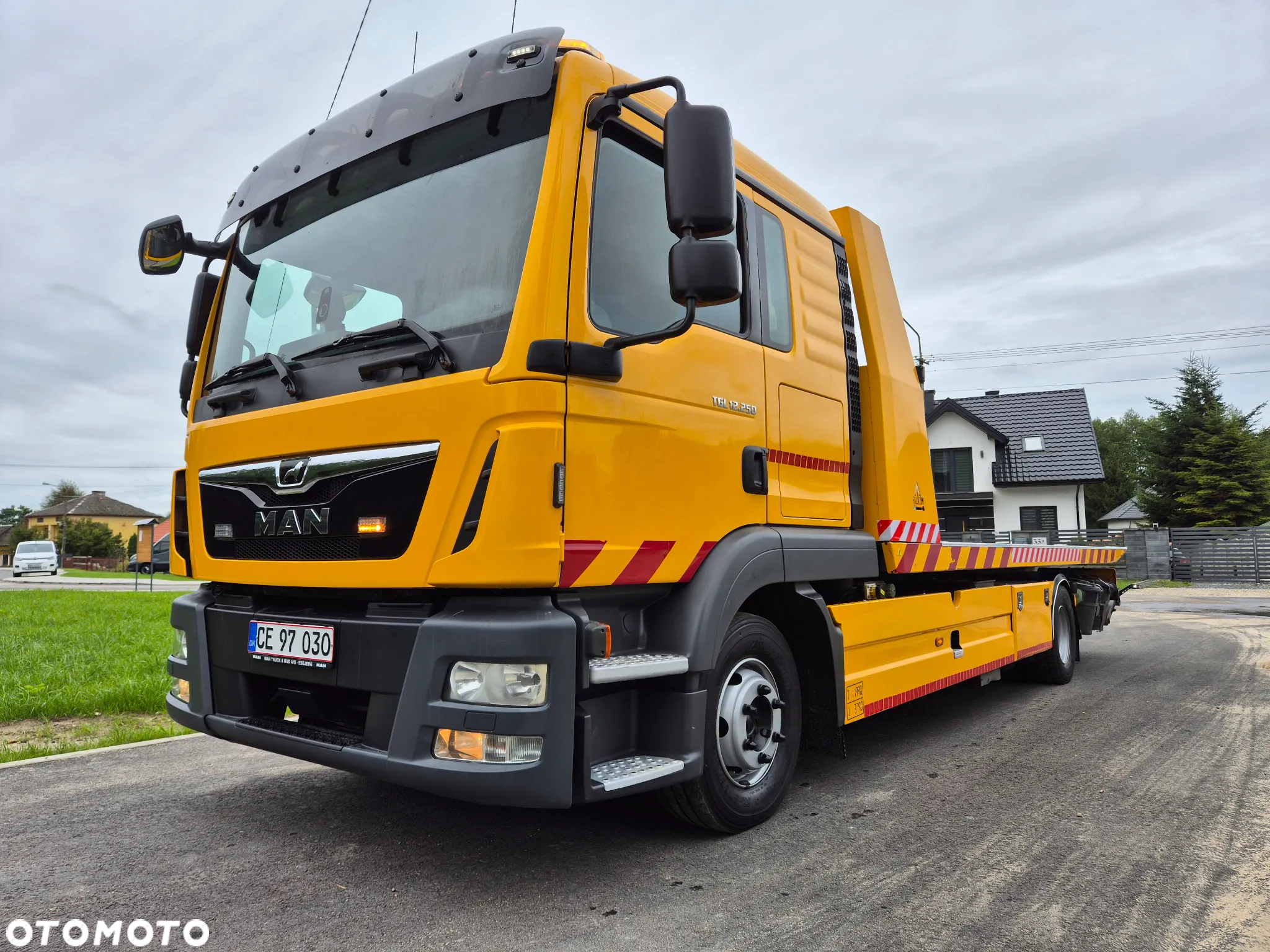 MAN TGL 250 - 32