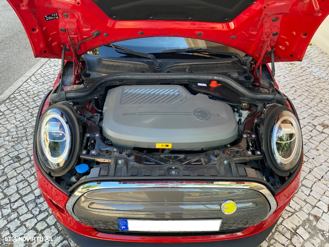 MINI 3 Portas Cooper SE - 23