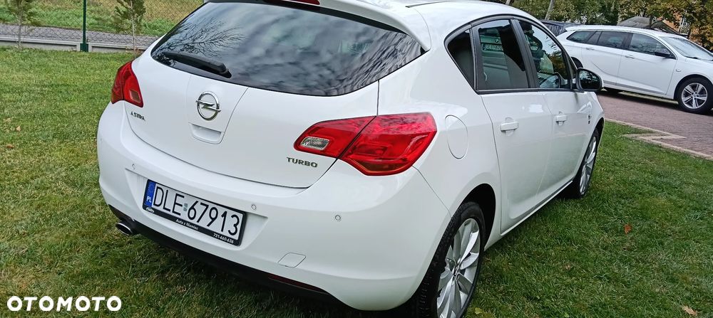 Opel Astra - 11