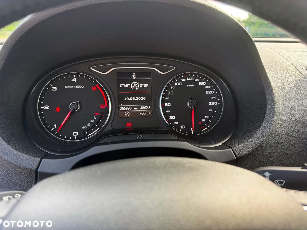 Audi A3 Sportback - 16