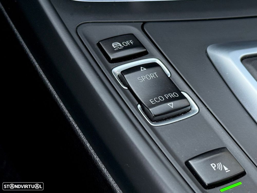 BMW 116 d Advantage Auto - 22