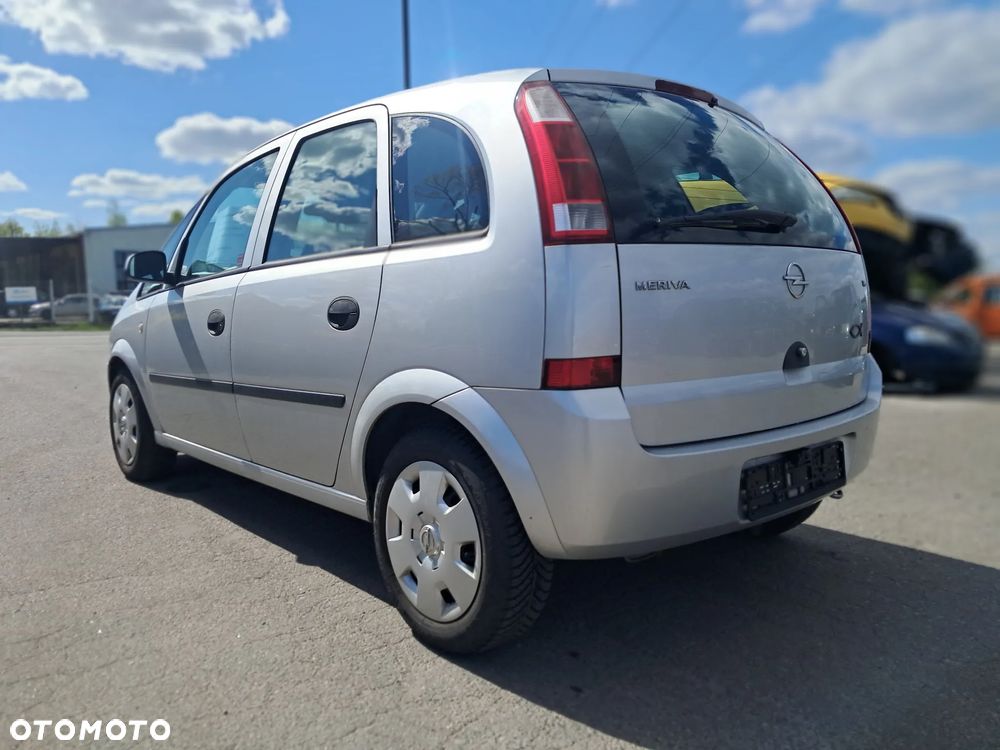 Opel Meriva 1.6 16V (Essentia) - 7