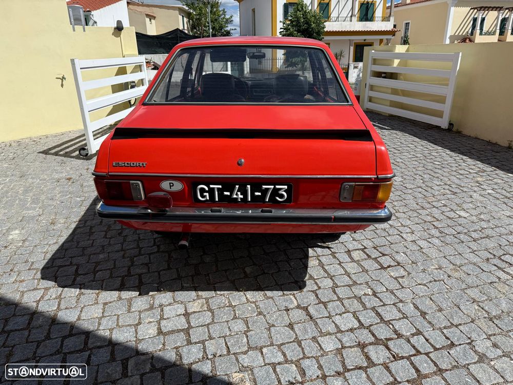 Ford Escort - 4