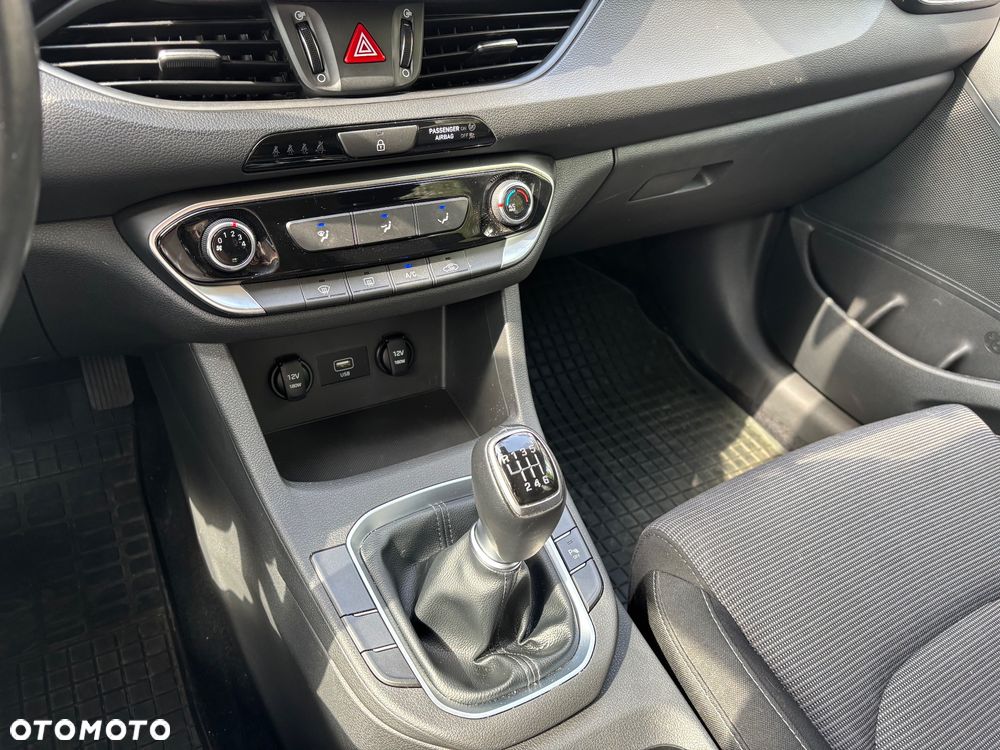 Hyundai i30 1.0 T-GDI Modern - 19