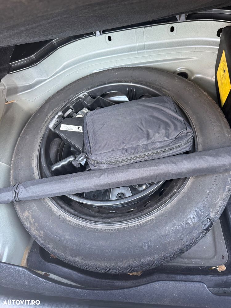 Mercedes-Benz C 220 CDI DPF (BlueEFFICIENCY) 7G-TRONIC - 19