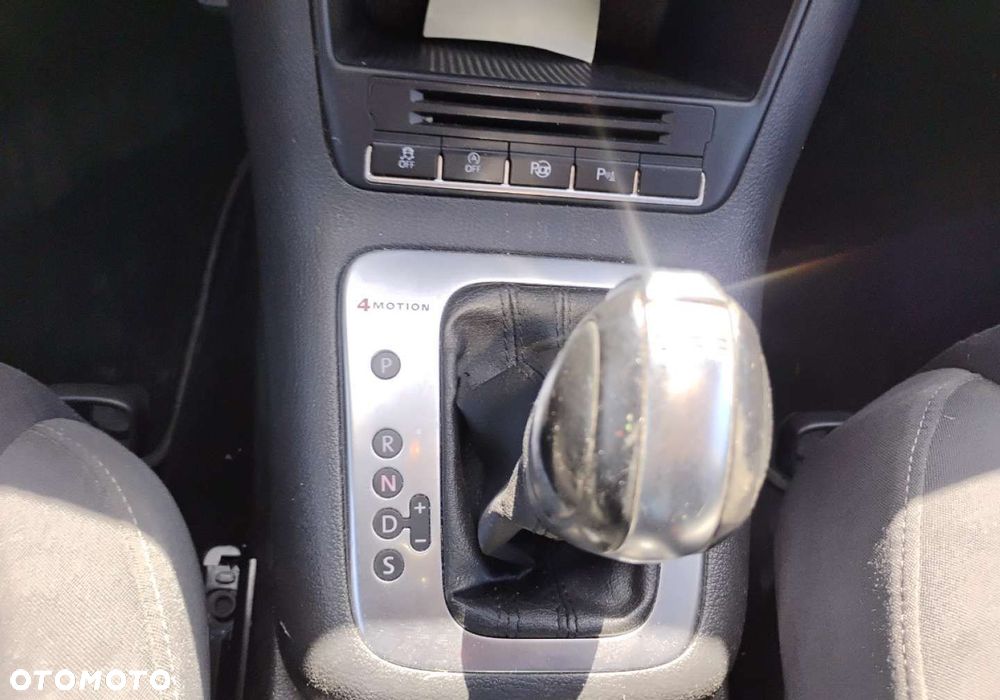 Volkswagen Tiguan - 17
