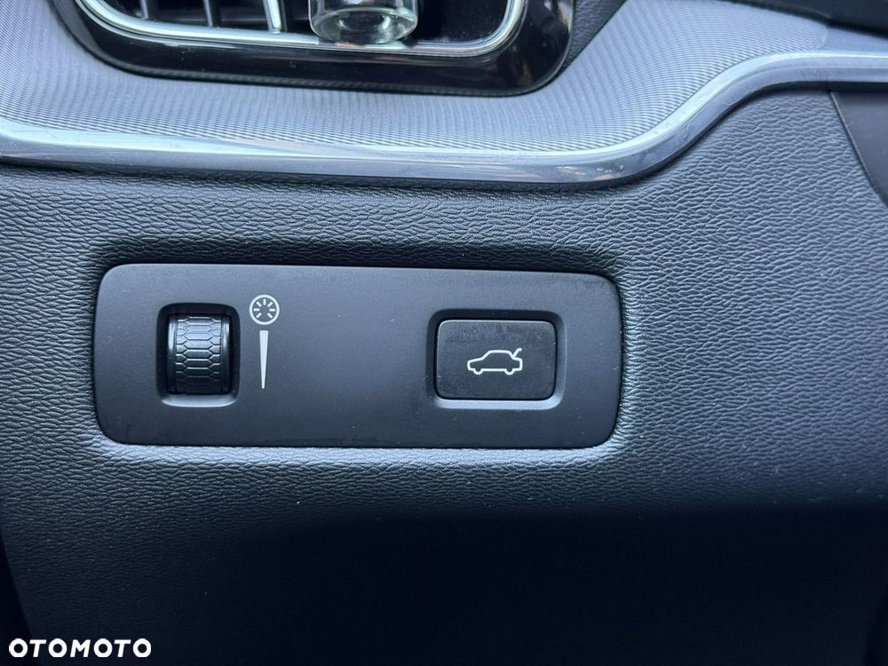 Volvo XC 60 D4 AWD Inscription - 23